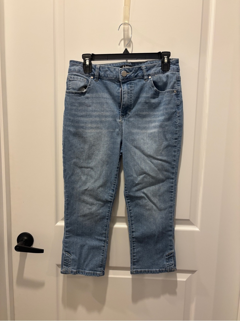 d. jeans Light Blue Ankle Crop Denim